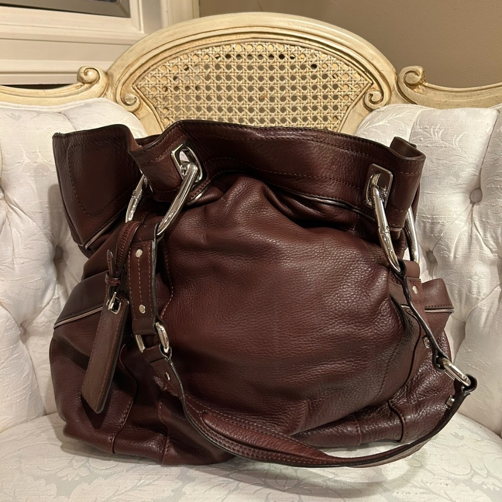 Leather handbag